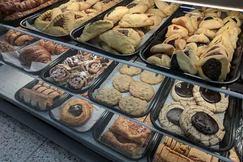 Holmelea Bakery photo 3